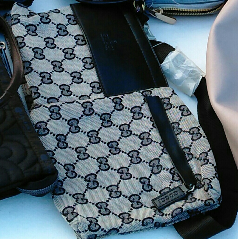 Gucci fanny pack